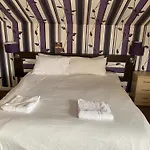The Arncliff Hotel